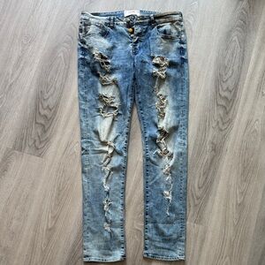 Distressed Light Blue Men’s Ripped Jeans “Sixth June”